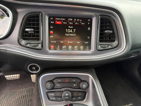 2016 Dodge Challenger SXT