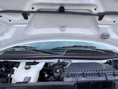 2022 Chevrolet Express 2500