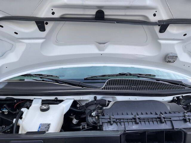 2022 Chevrolet Express 2500