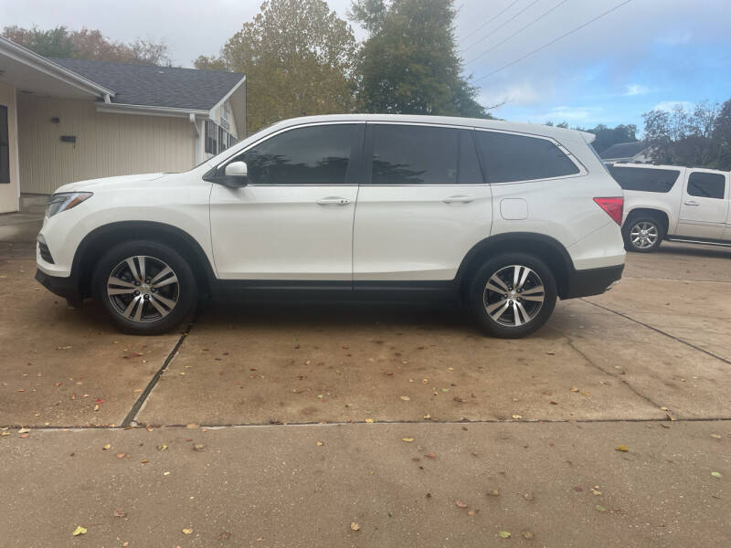 2016 Honda Pilot for sale at H3 Auto Group in Huntsville TX