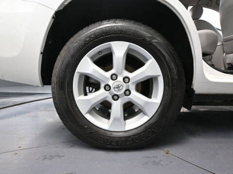 2012 Toyota RAV4 EV