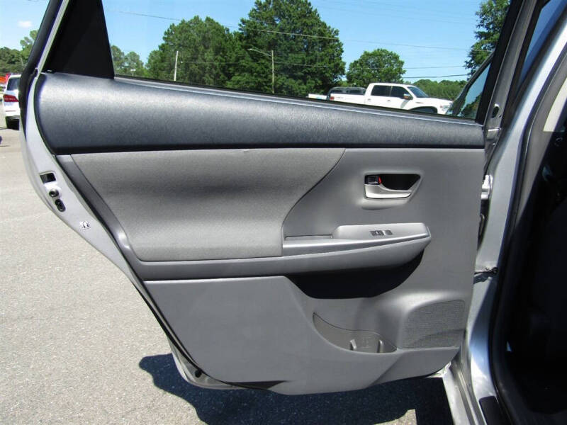 2012 Toyota Prius v Two