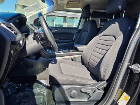 2017 Ford Edge SE