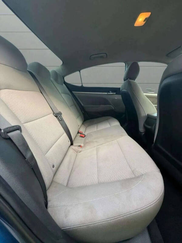 2020 Hyundai Elantra