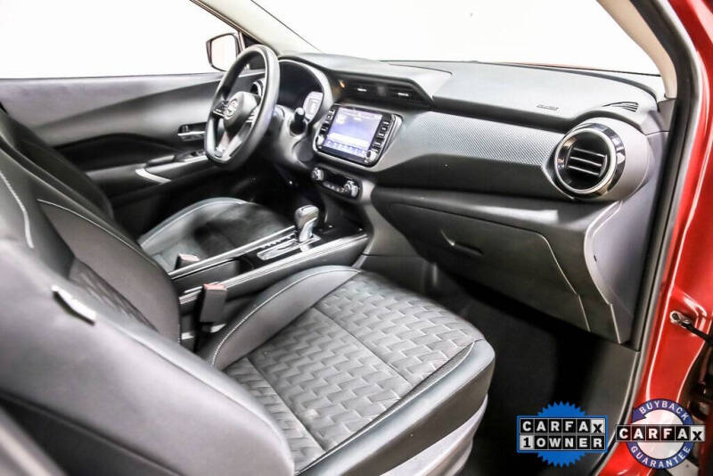 2022 Nissan Kicks SV