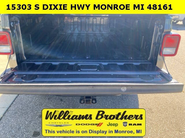 2020 Jeep Gladiator Sport