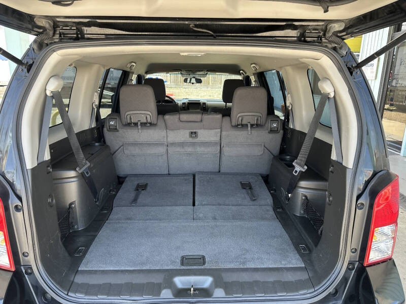 2012 Nissan Pathfinder S
