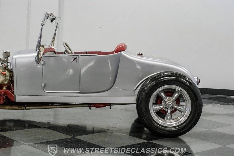 1927 Ford Model T