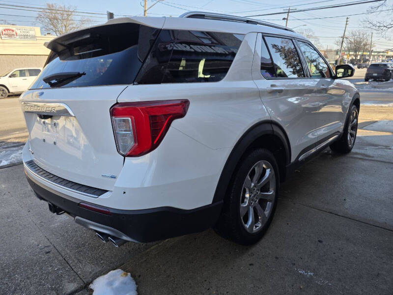 2020 Ford Explorer Platinum