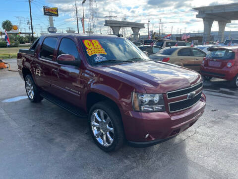 2008 Chevrolet Avalanche for sale at Texas 1 Auto Finance in Kemah TX