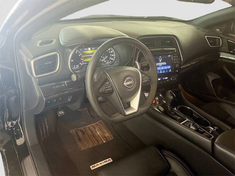 2023 Nissan Maxima 3.5 SR