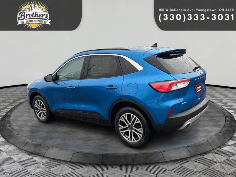 2021 Ford Escape SEL