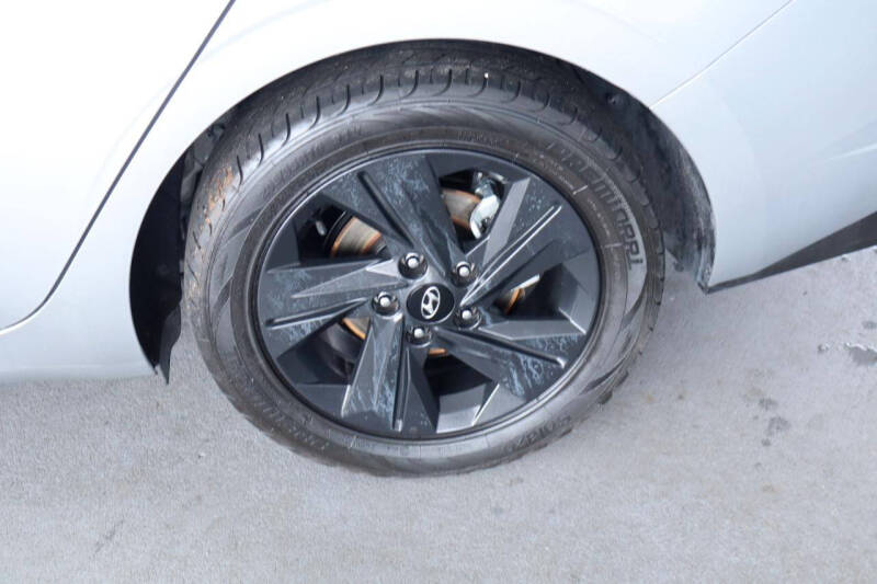 2023 Hyundai Elantra