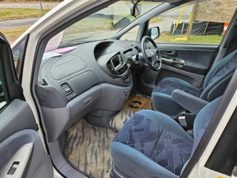 2000 Toyota Estima Factory RHD