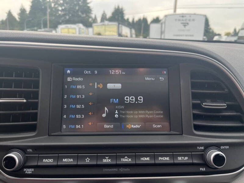 2020 Hyundai Elantra