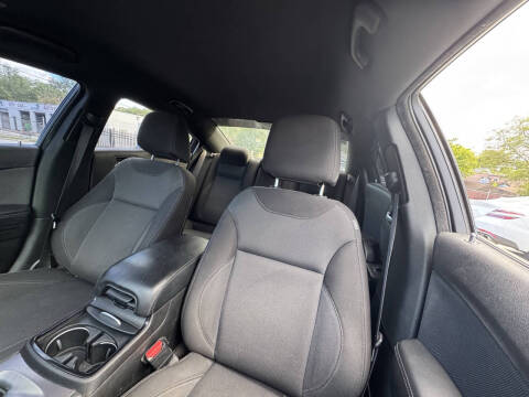 2018 Dodge Charger SXT