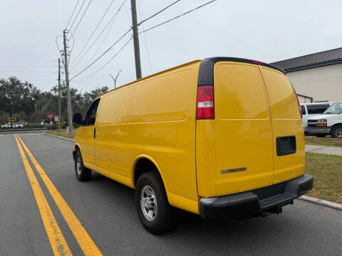 2021 Chevrolet Express 2500