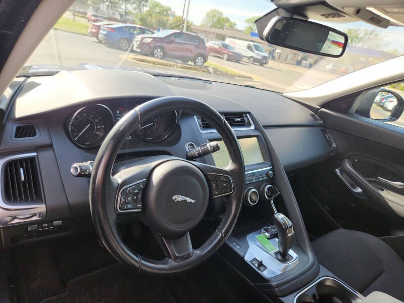 2019 Jaguar E-PACE P250