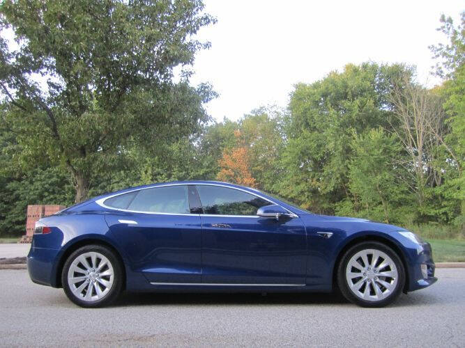 2019 Tesla Model S Standard Range