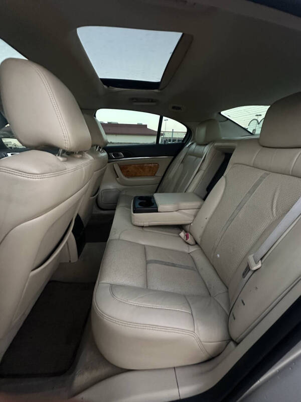 2009 Lincoln MKS