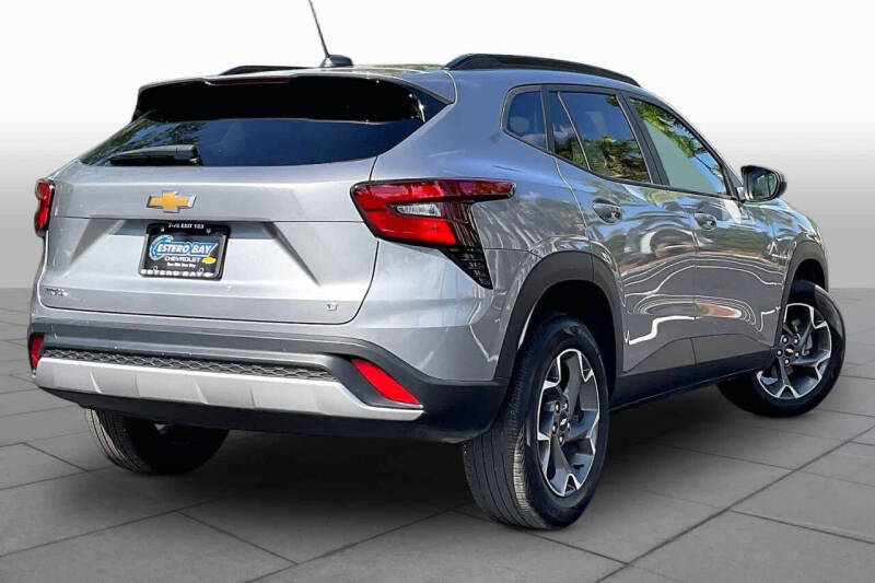2024 Chevrolet Trax LT