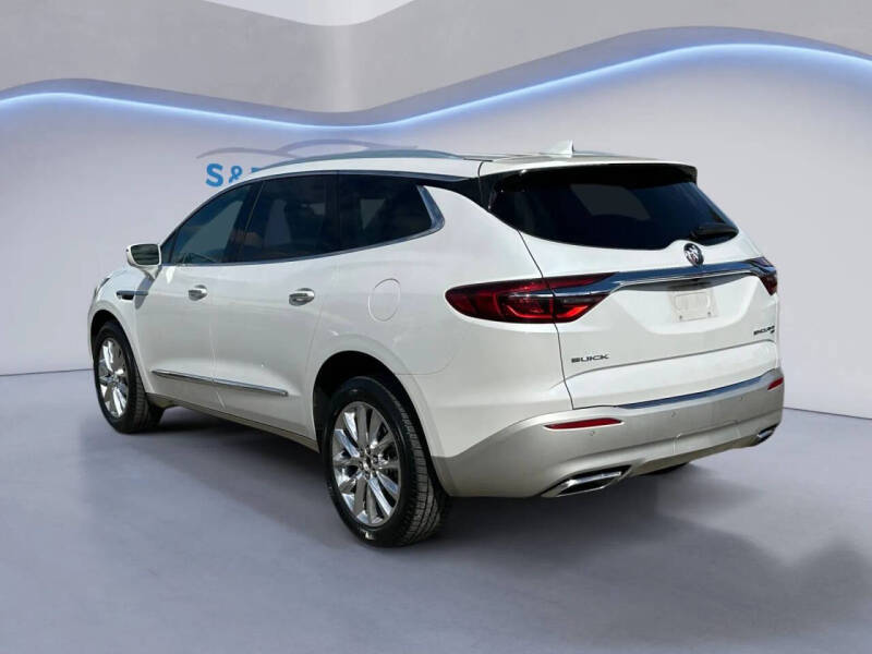 2018 Buick Enclave Essence