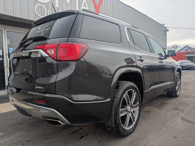 2018 GMC Acadia Denali
