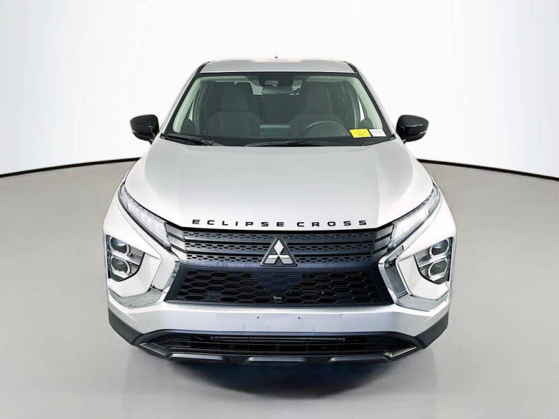 2023 Mitsubishi Eclipse Cross LE