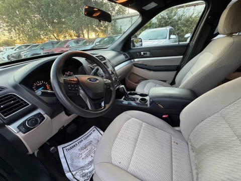 2018 Ford Explorer