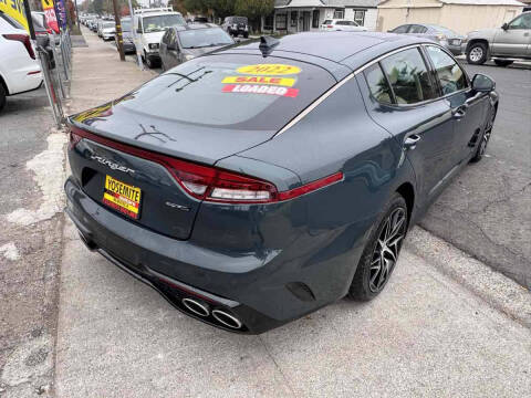 2022 Kia Stinger