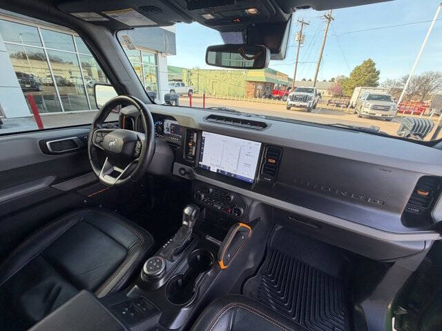 2022 Ford Bronco Badlands Advanced