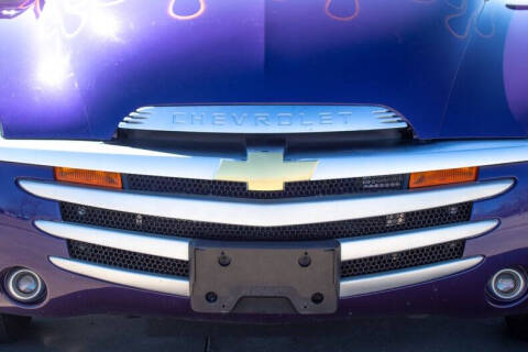 2004 Chevrolet SSR LS