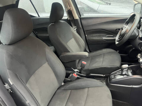 2024 Nissan Kicks S