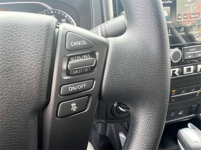 2025 Nissan Frontier SV