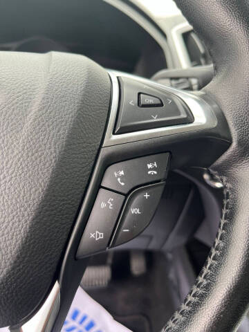 2022 Ford Edge SEL