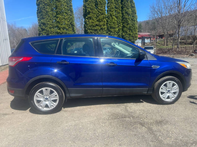 2016 Ford Escape S
