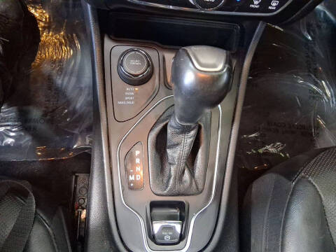 2021 Jeep Cherokee 80th Anniversary Edition