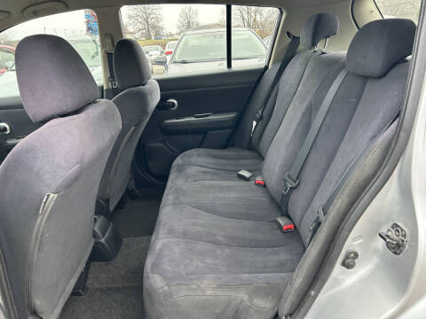 2008 Nissan Versa 1.8 S