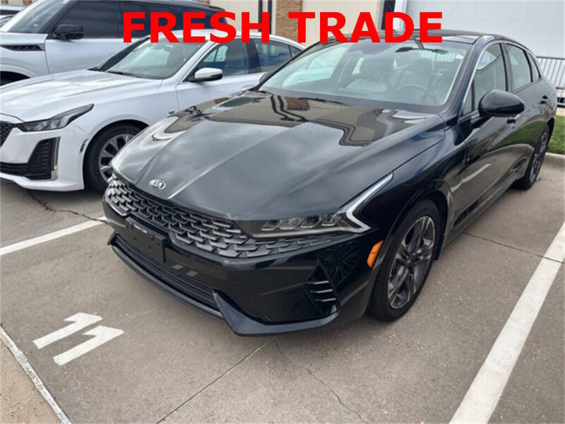 2021 Kia K5 EX's photo