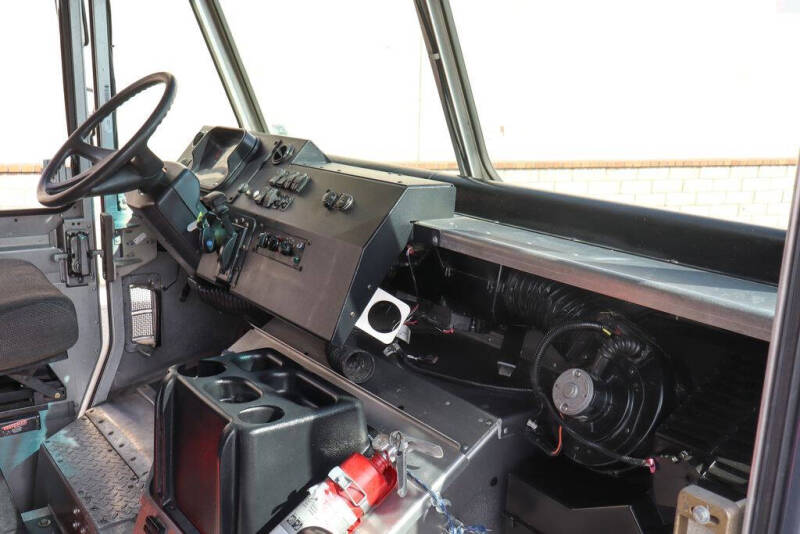 2020 Freightliner MT45 Chassis