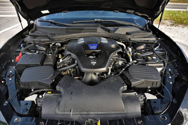 2014 Maserati Ghibli S Q4