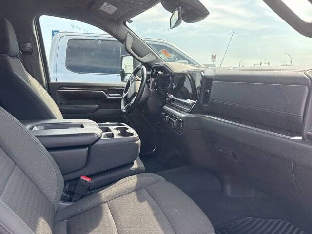 2025 Chevrolet Silverado 2500HD