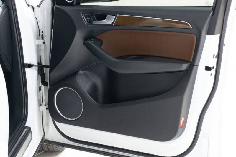 2017 Audi Q5 2.0T quattro Premium Plus