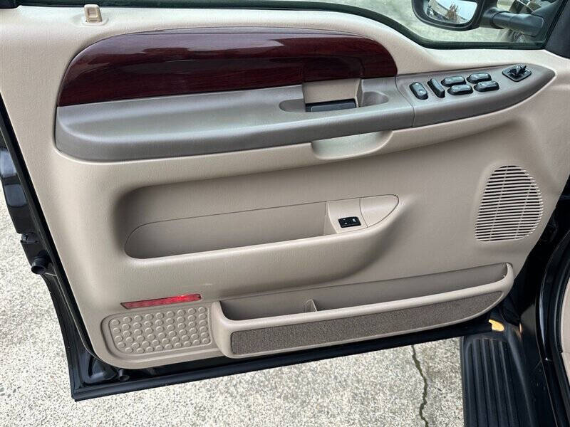 2003 Ford Excursion Limited