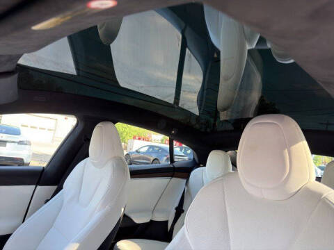 2022 Tesla Model S