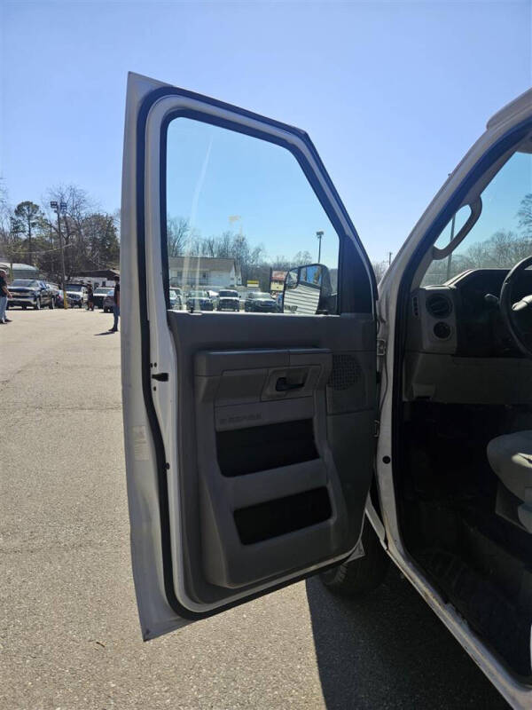 2012 Ford E-Series E-250