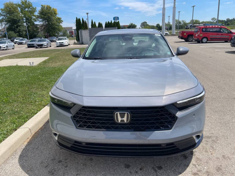 2025 Honda Accord Hybrid Touring