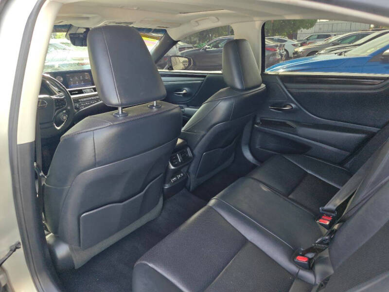 2019 Lexus ES 350