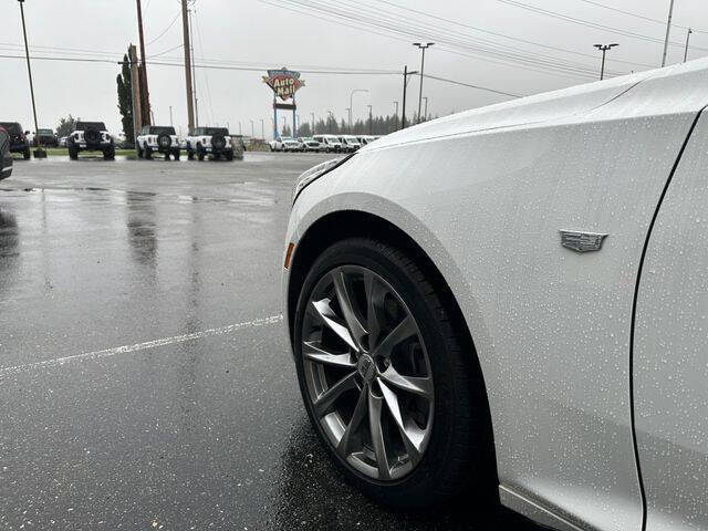 2025 Cadillac CT5 Sport