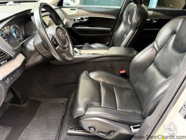 2021 Volvo XC90 Recharge T8 Inscription 7P